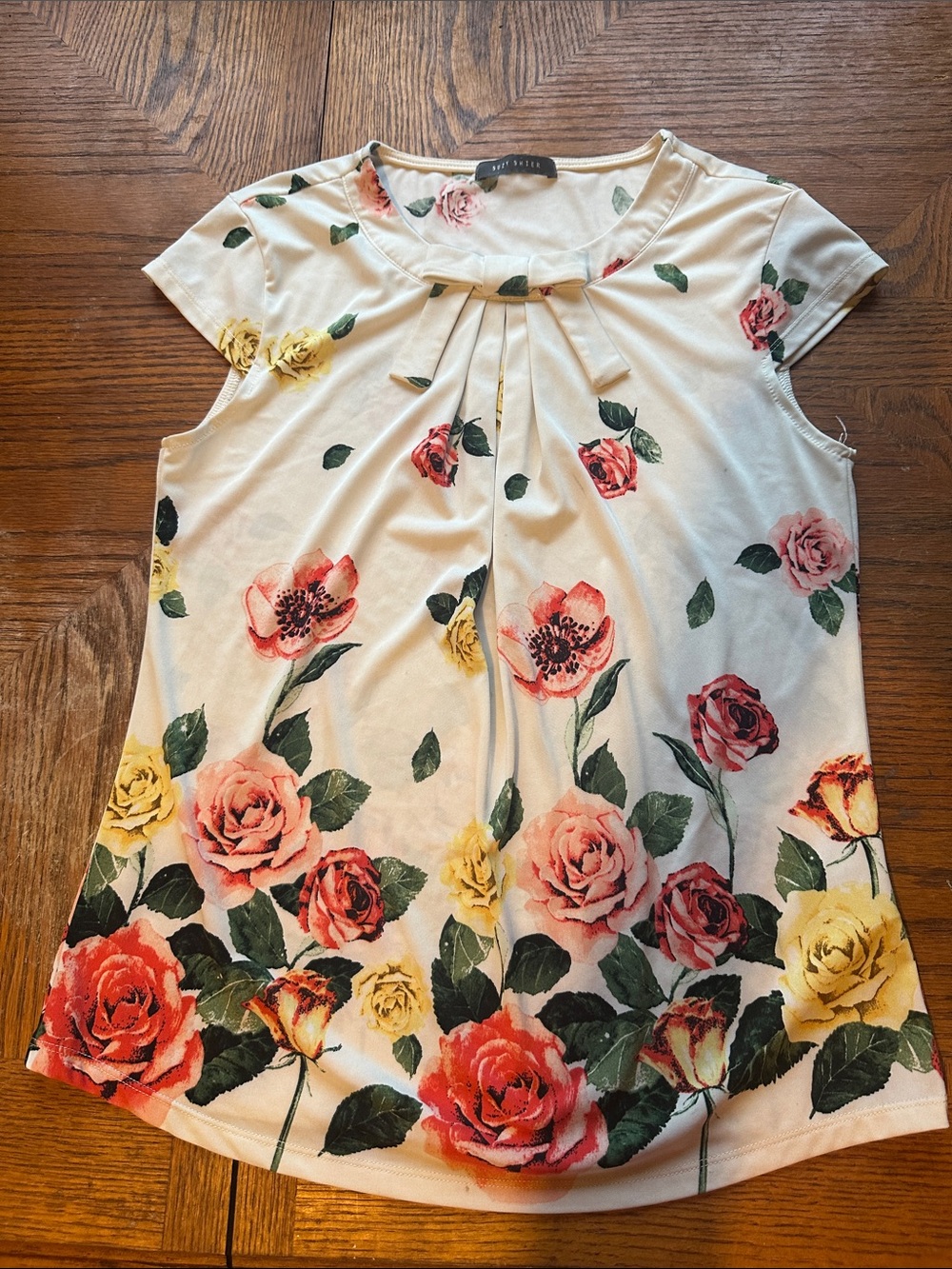 Suzy Shier Cream Blouse with Pink Rose Print and Neck Bow